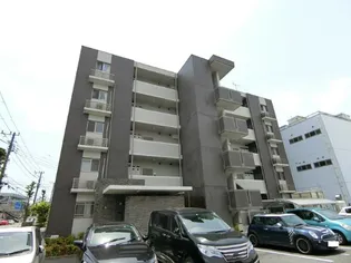 メルキオール【1階】の外観