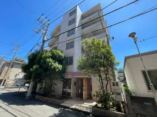 パーク八幡【201号室】の外観