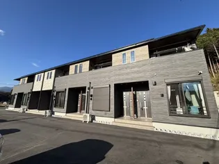 デュランダーナ【2階】の外観