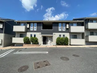 CLE DU BONHEUR(クレドボヌール) 2番館【1階】の外観