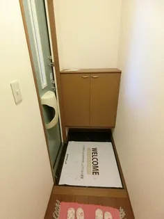 サンボナール B【2階】の玄関