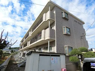 カターラ三清【1階】の外観