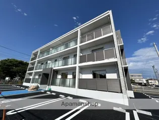 シュルーク【3階】の外観