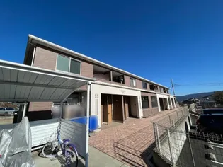 ロイヤル・コート【1階】の外観