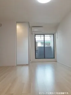 フォルトゥーナ【2階】の居間