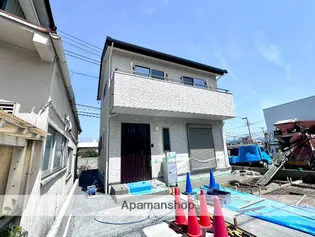 静岡県沼津市新沢田町【一戸建】の外観