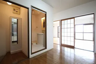 マーキュリーⅡ【203号室】の居間