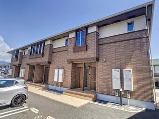 ファミールFUJI NEO【2階】の外観