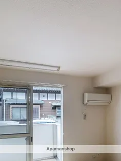 カルミア【101号室】の内装