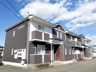 プレシャルマン【2階】の外観