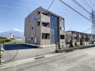 セル・リヴィエールA【2階】の外観