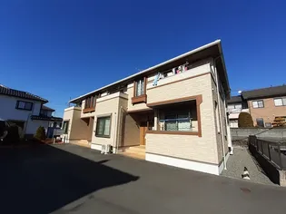 ACROSS・BENーY【2階】の外観