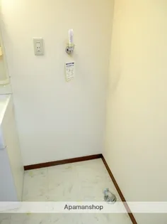 アフロディア【101号室】の内装