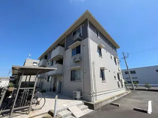 RICHESSE COURT【1階】の外観