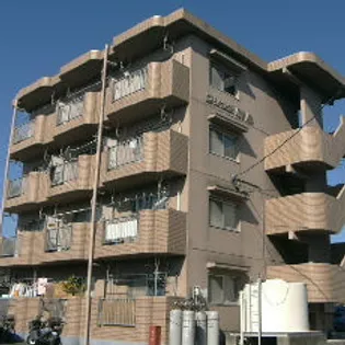 プリンス羽鳥【4階】の外観