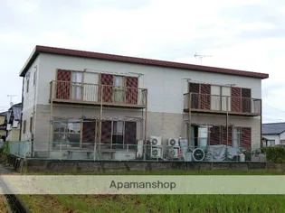 クローバー【2階】の外観