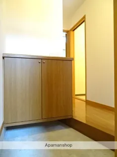 コリーナF【1階】の玄関