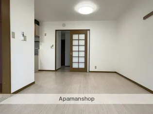 メローネINN【2階】の内装