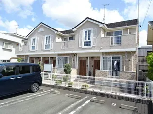 シャン・ド・フルール【1階】の外観