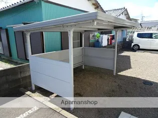 フレグランスにしがたA【1階】の外観