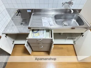 NEWCENTURY【3階】の内装