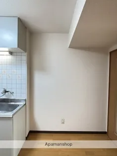 NEWCENTURY【3階】の内装