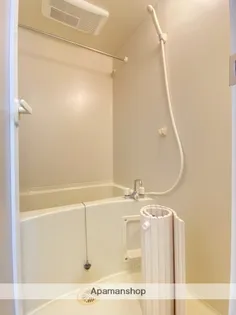 TRINITY【3階】の風呂