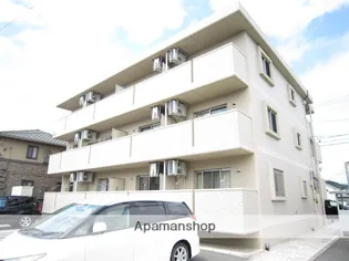 クレッセント【3階】の外観