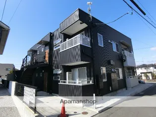 レフィーズ【2階】の外観