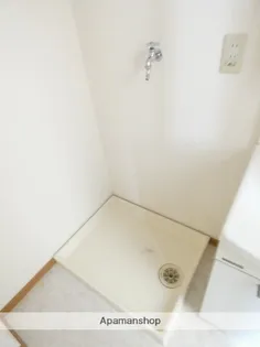 オレンジハウスB【1階】の内装