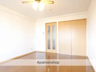 ラ ソーティム ドゥ プリムベル【3階】の内装