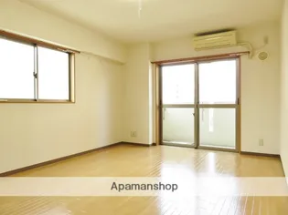 ROYAL ITAYA【506号室】の内装