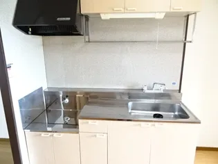 SURPLUSホープ【2階】のキッチン