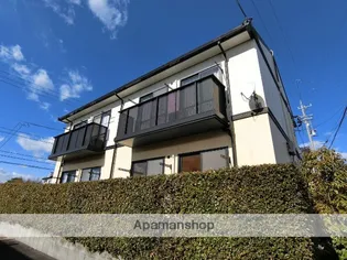 ベルコリーヌB【1階】の外観