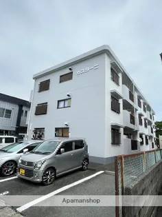 カスターニ【3階】の外観