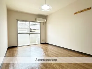 サンビレッジ【1階】の居間