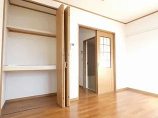 ハイツTAO【2階】の居間