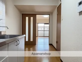 NEWCENTURY【3階】の内装