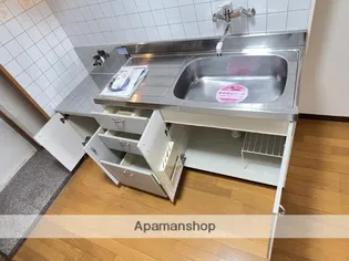 NEWCENTURY【3階】の内装