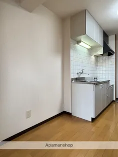 NEWCENTURY【4階】の内装