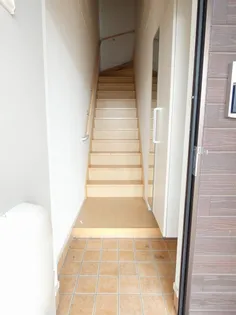 グランディア【2階】の内装