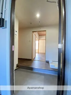 ルート03【2階】の玄関