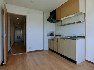 SURPLUSとまり木【2階】の居間