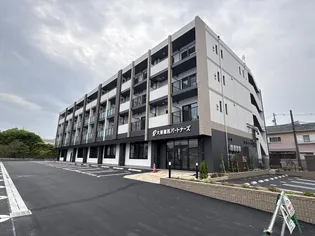 グランフェリスの画像