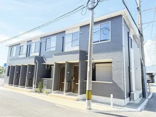 ファミリア元町【1階】の外観