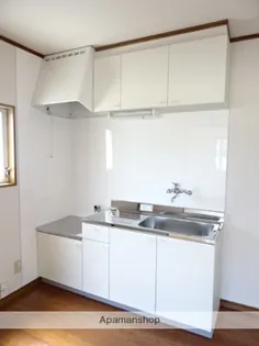 メゾンアントレーブA【101号室】のキッチン