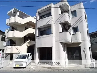 カレッジタウンウィング【1階】の外観