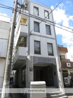 マンション元目【1階】の外観