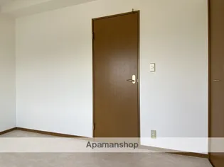 メローネINN【2階】の内装