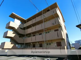 万葉ガーデン【2階】の外観